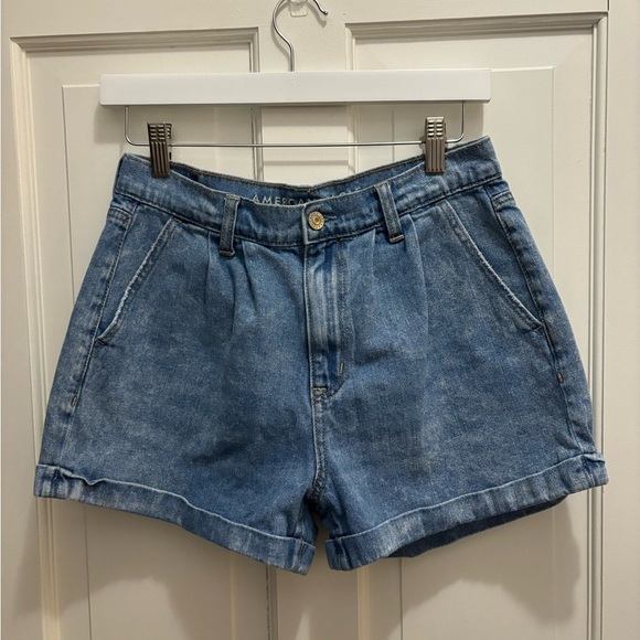 American Eagle Outfitters Pants - American eagle mom shorts 6